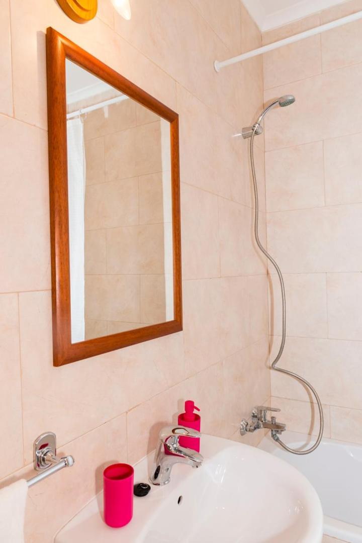 Tac - Alcantarilha House Apartment Ngoại thất bức ảnh